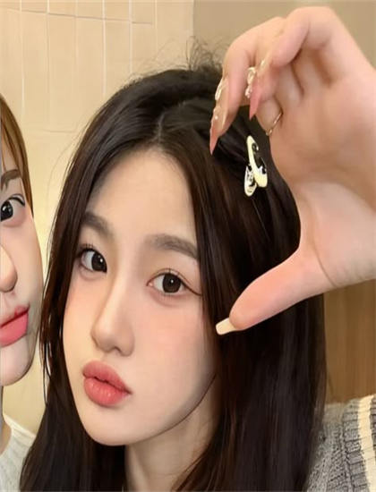 《狼狼少女蓝第3季》和其他作品相比如何？对比分析与评价